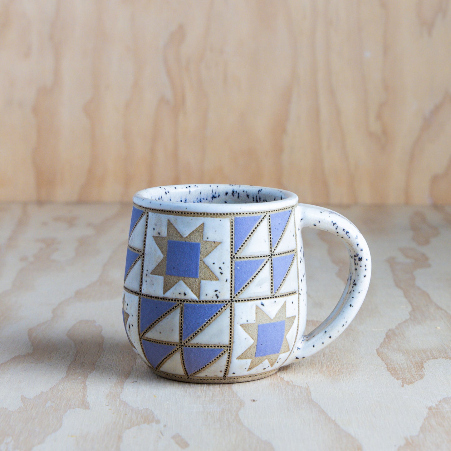 Sawtooth and HST Quilted Mug-Speckled Cream and Purple