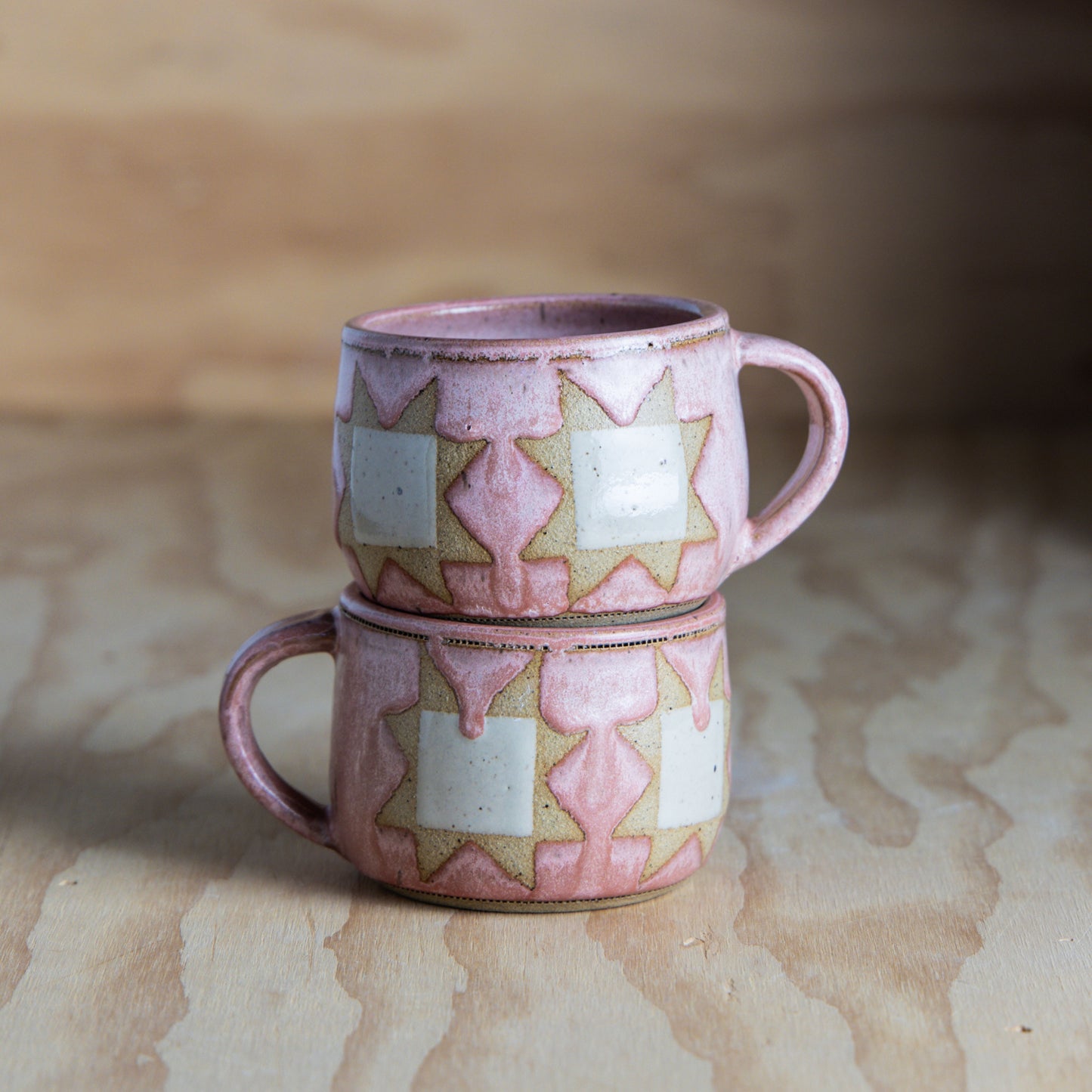 Mini Sawtooth Quilt Mug-Drippy Rose Quartz