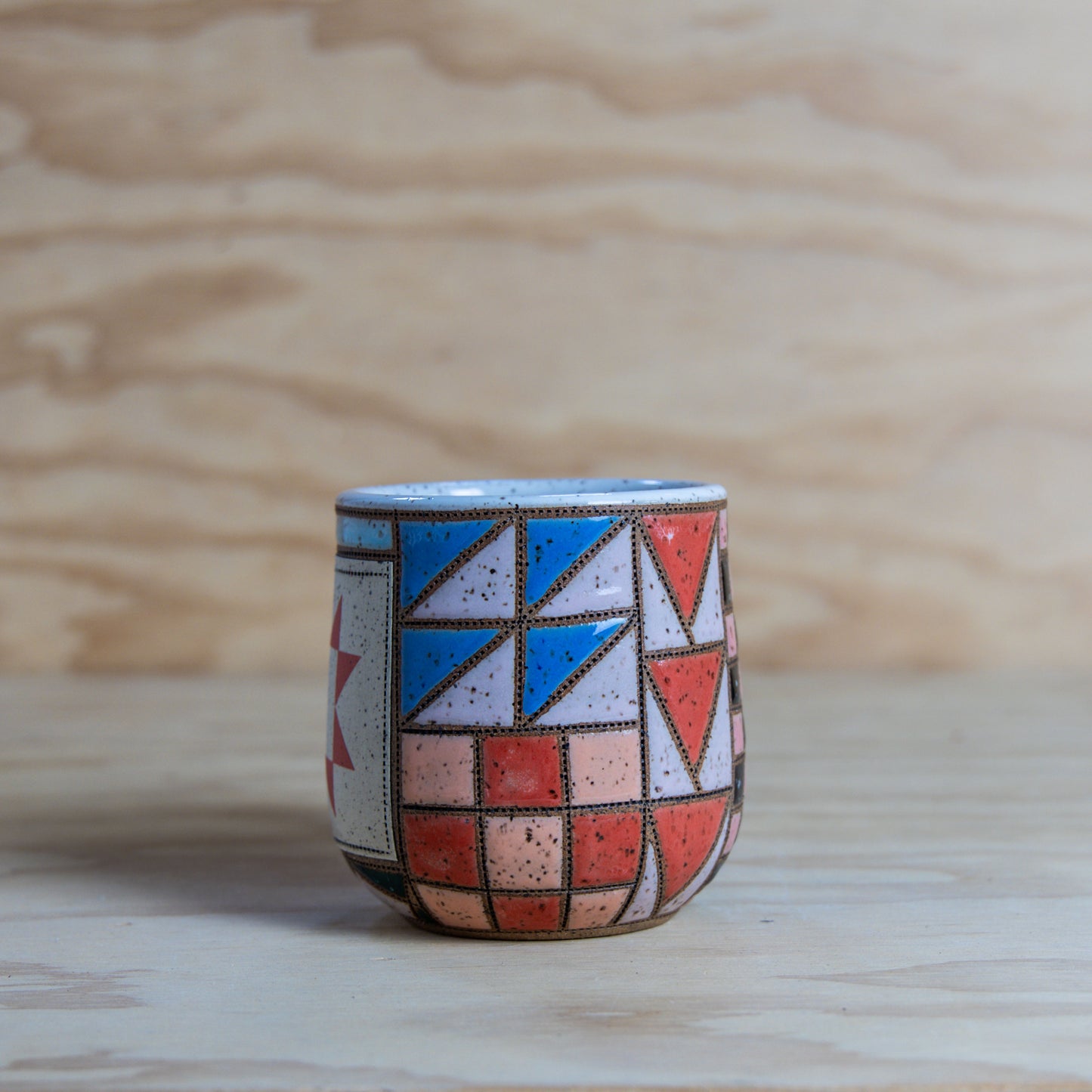 Improv Quilted Sawtooth Mug-Red
