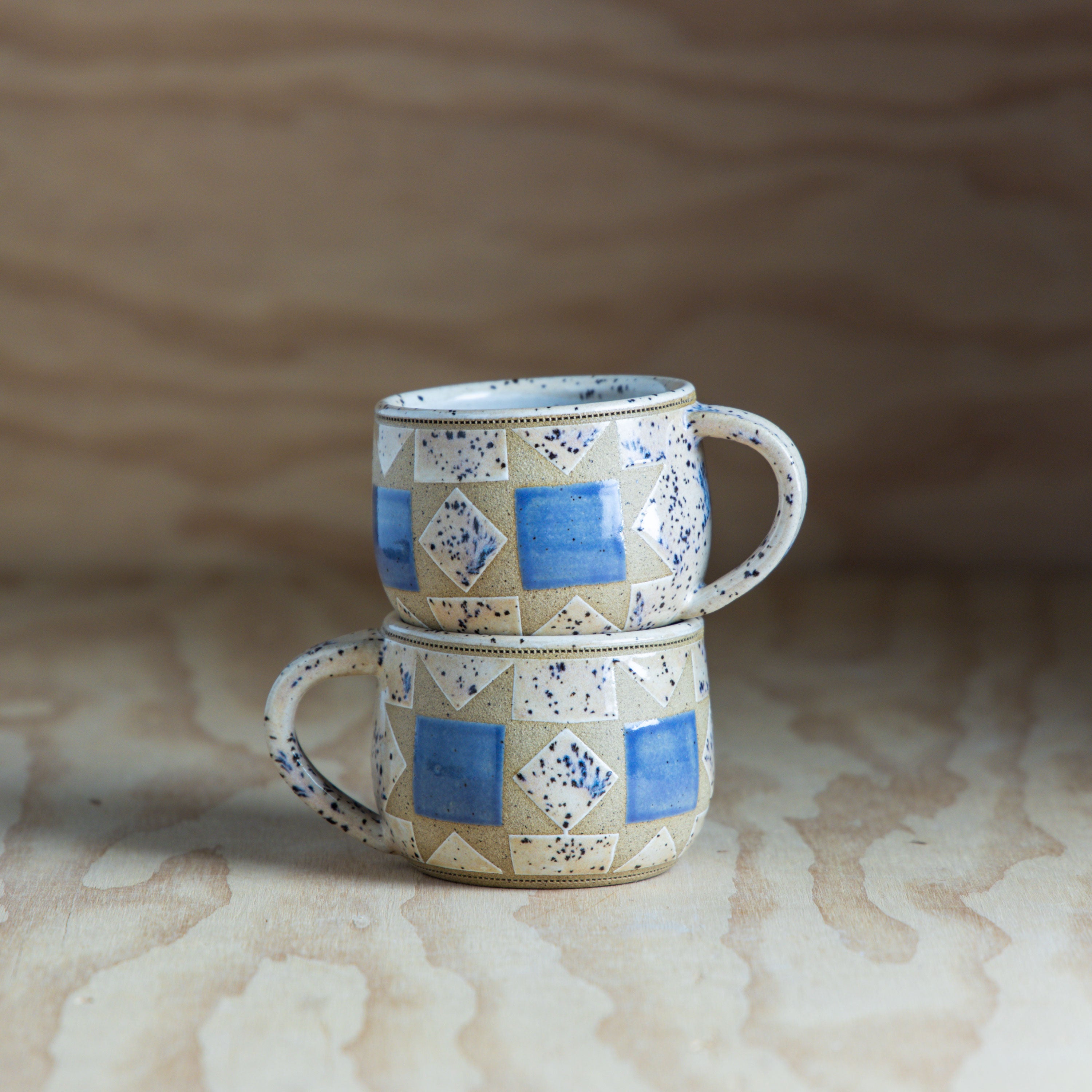 食器 sold MUGS AND CUPS – 2232 Ceramics