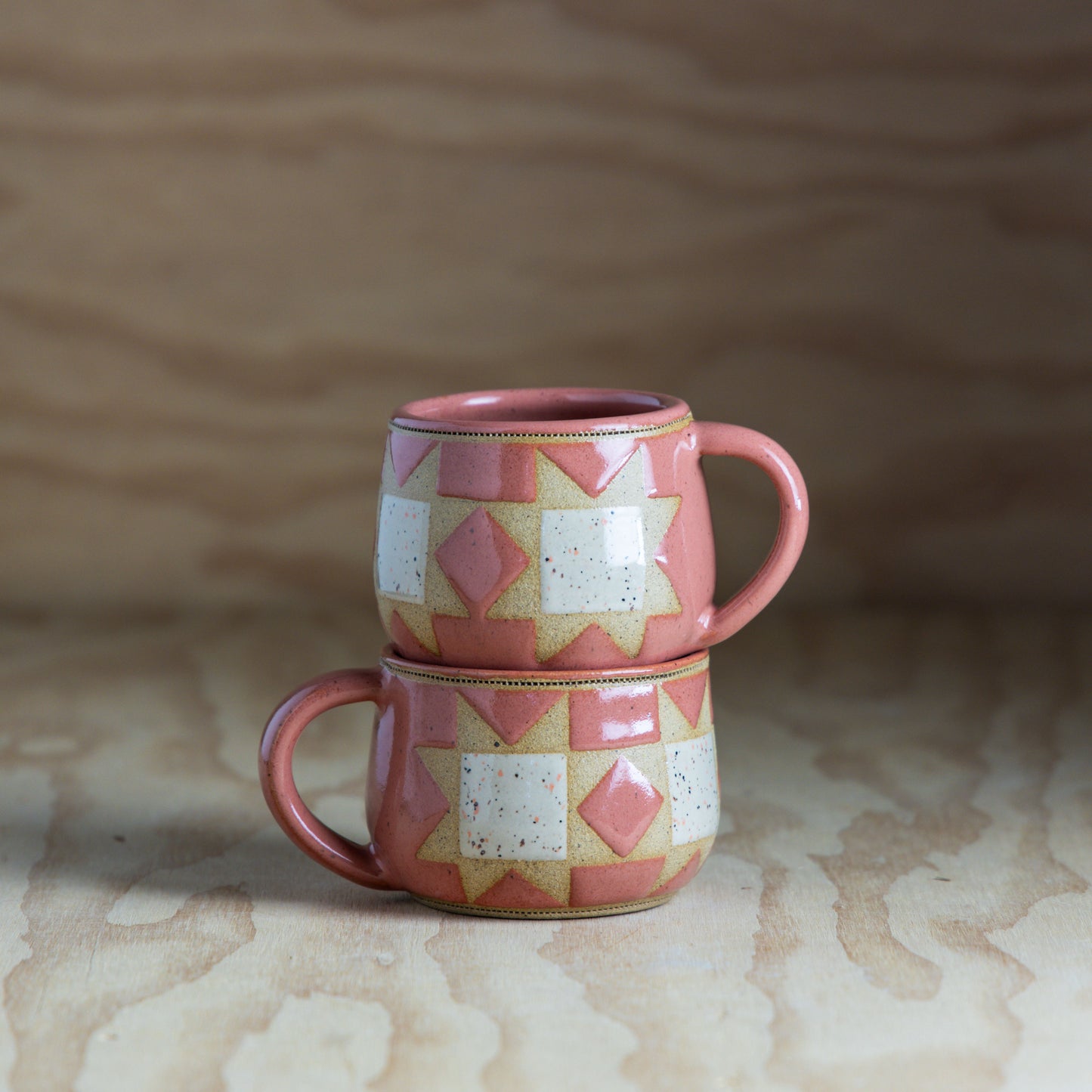 Mini Sawtooth Quilt Mug-Pink Rose/Cream Spec