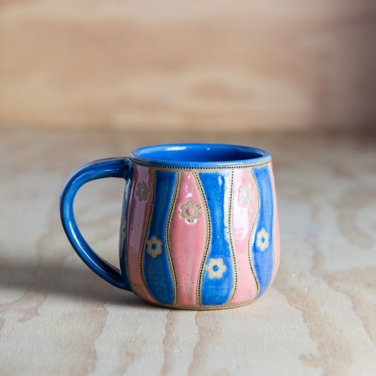 Wavy Flower Stripe Mug-Pink Blue