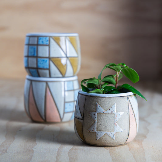 Improv Sawtooth Star Mini Planter-Cream