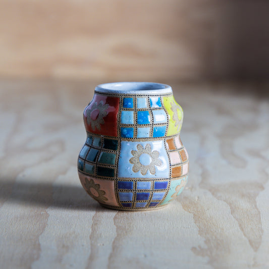 Mini Checkered Flower Quilted Belly Vase