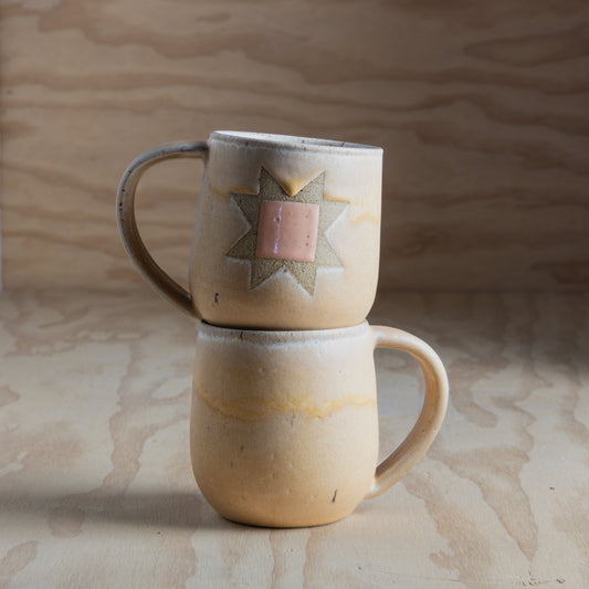 Sandy/Peach Sawtooth Star Mug